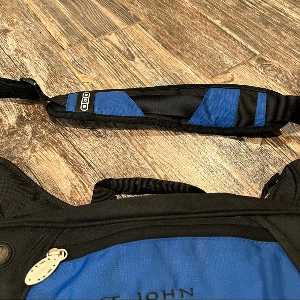 Ogio Hiphop Black Blue Messenger Bag St. John Winners Circle 2006